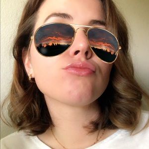 Meet your Posher, Audrey